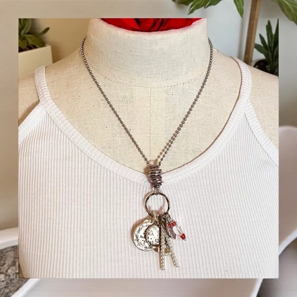 N/A assemblage faith